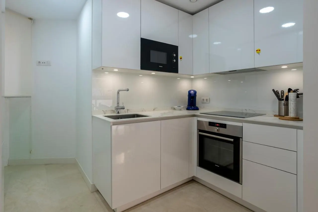 Modern Apartment Next The Beach Marbella 0*,