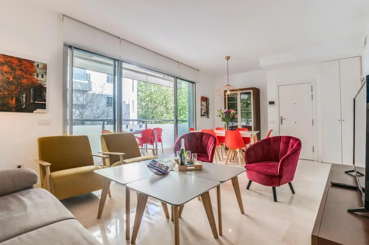 Modern Apartment Next The Beach Marbella