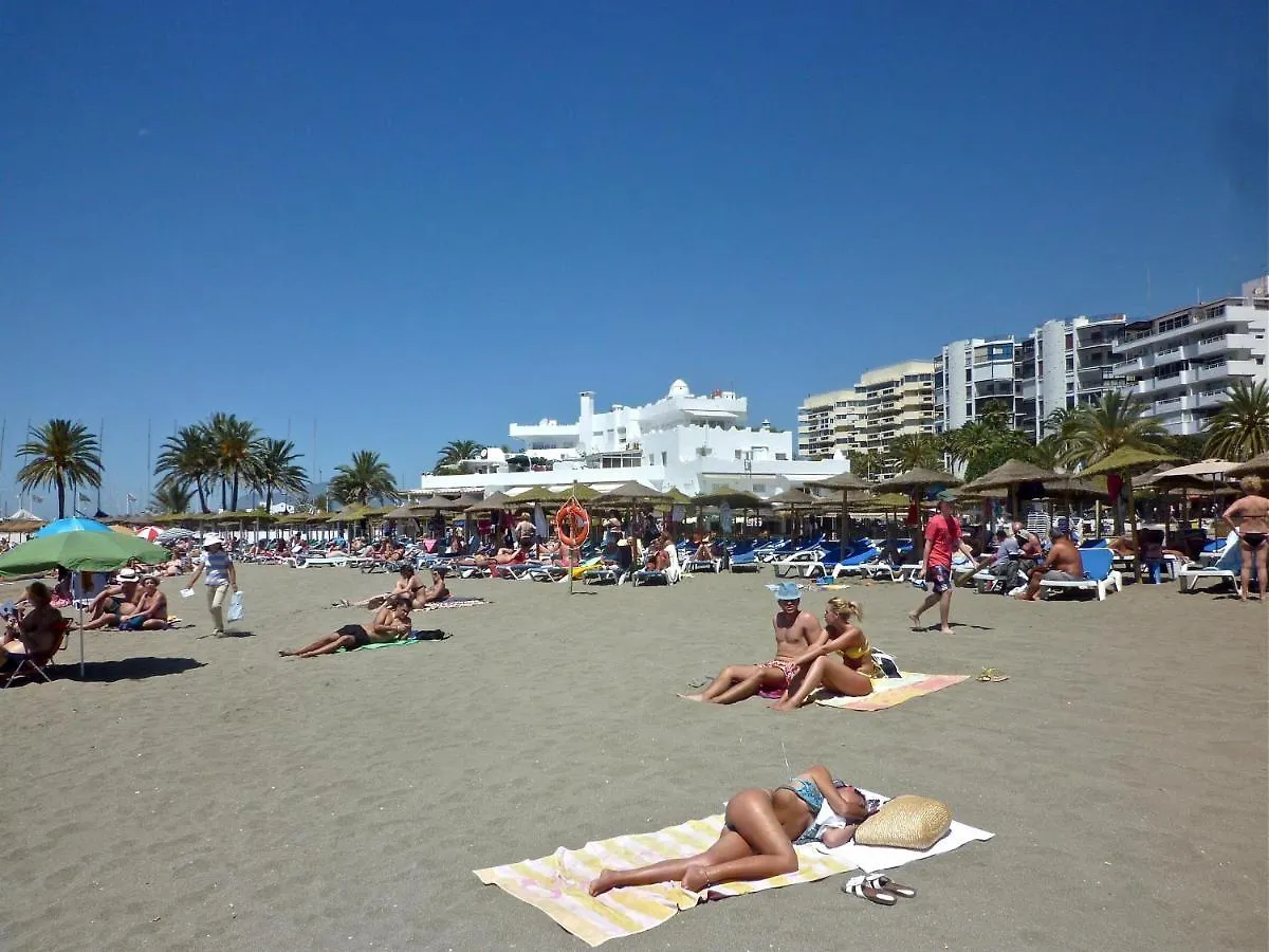 Modern Apartment Next The Beach Marbella